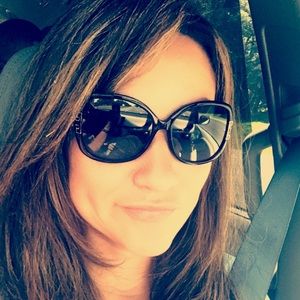 Meet your Posher, Louise